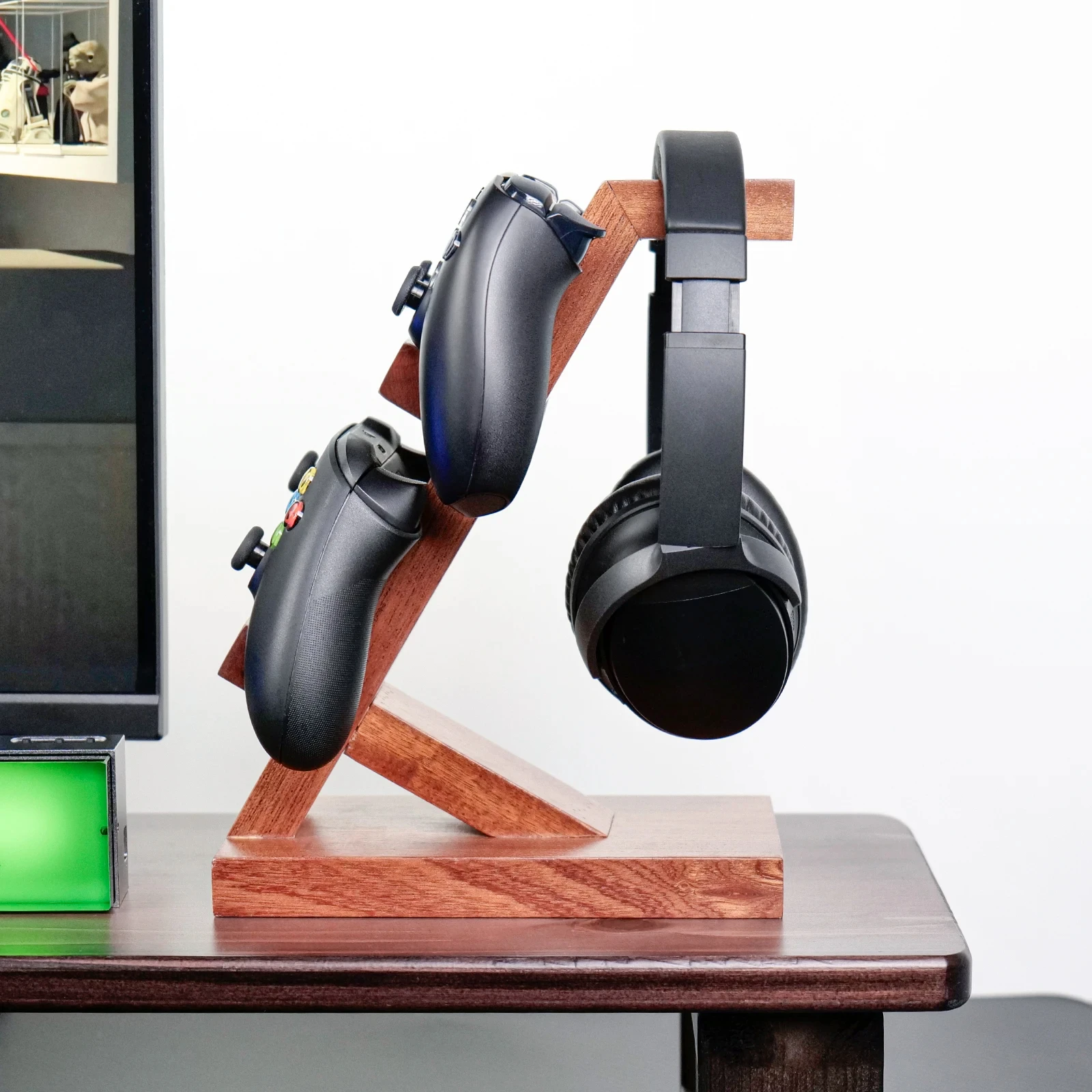 Wooden Headphone and Gaming Headset Stand - Image 3